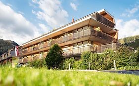 Skihotel Galzig B&B
